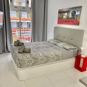  Apartamento Modern Loft With Terrace In Pedestrian Street Next To Las Canteras España